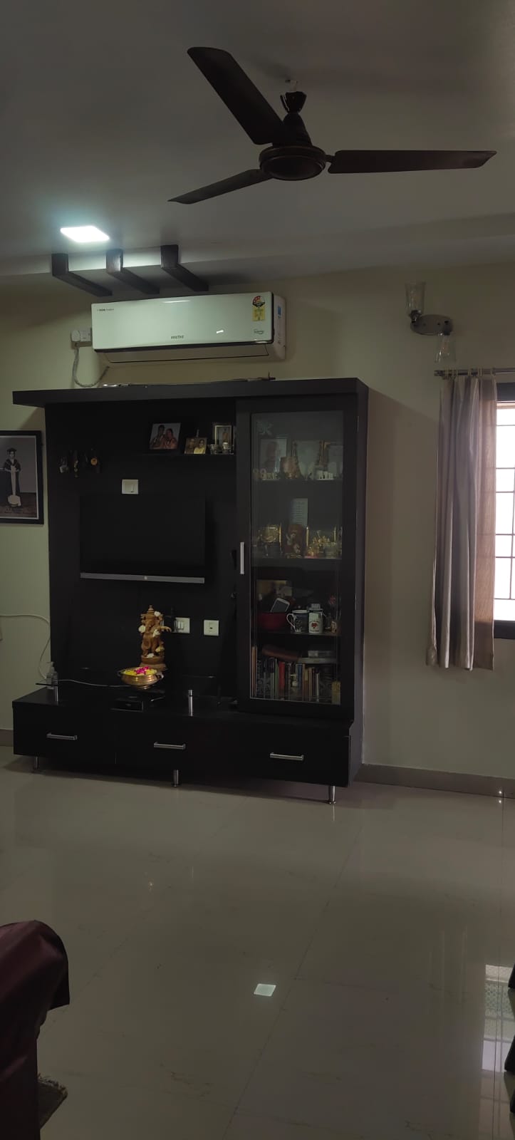 2 BHK Flat For sale in S 