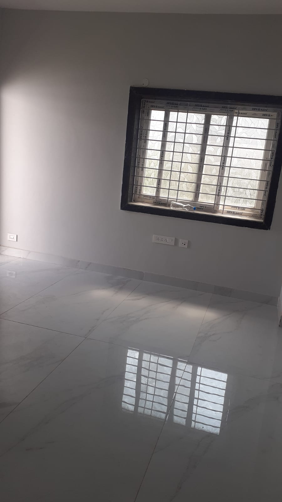 2 BHK Flat For sale in  S