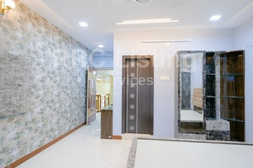 FLAT FOR SALE IN YAPRAL