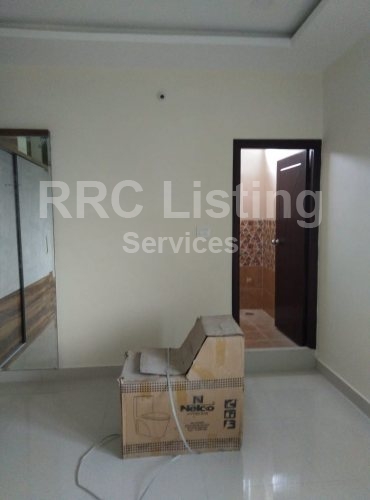 3 BHK Flat for sale in Ma