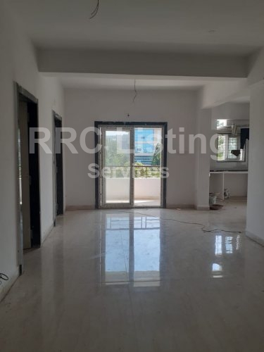 3 BHK Flat for sale in Su