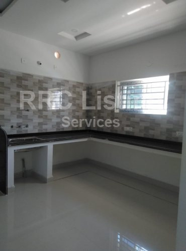 3 BHK Flat for sale in Ma