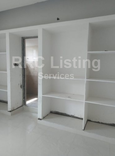 FLAT FOR SALE IN MACHA BO