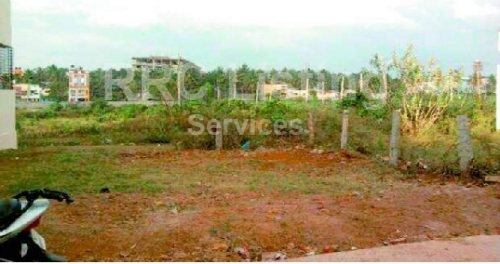 Open plot for sale in Saf