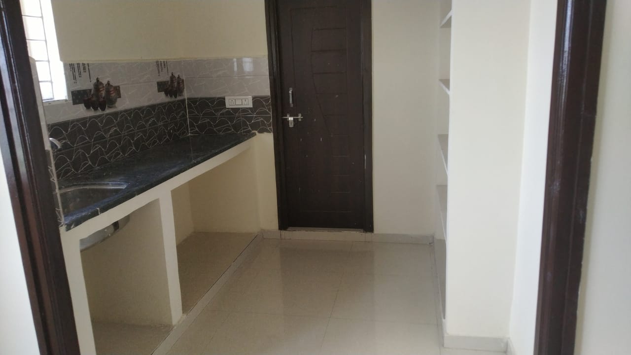 2 BHK FLAT FOR 