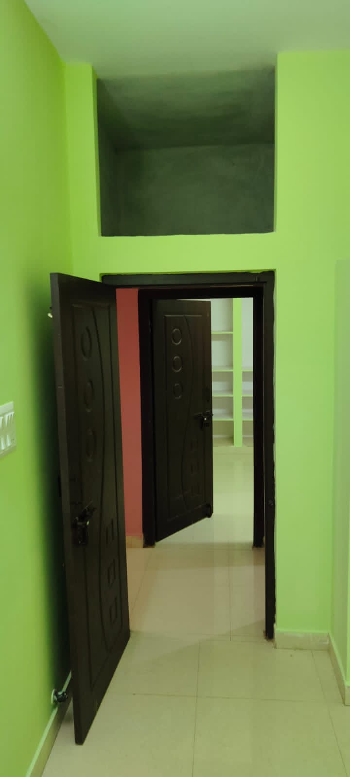 3 BHK Flat For sale in Se