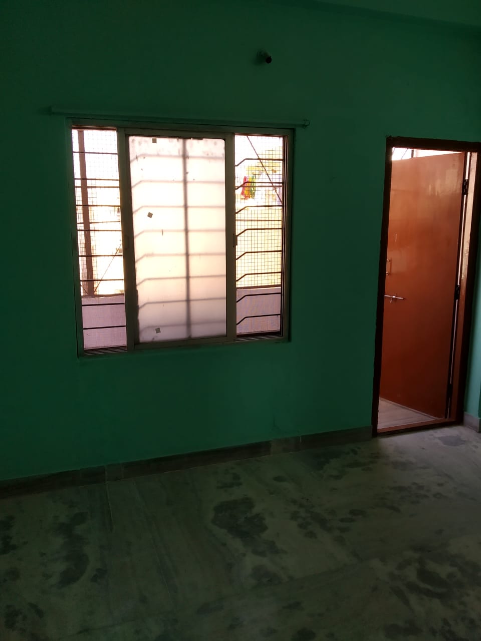 3 BHK Flat For sale in Ch