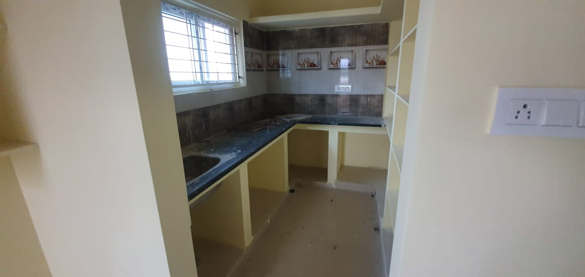 3 BHK Flat for sale in Ch